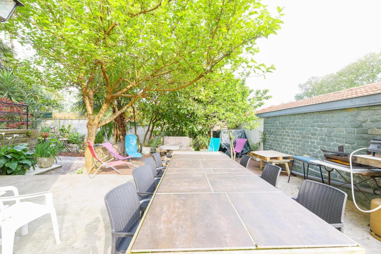 Le Doolie'S Biarritz - Siquijor Chambre Privee - Garden - Lounge Kültér fotó